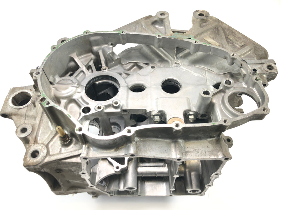 Honda VFR 800 FI RC46 [1999] - Engine housing crankcase engine block cylinder housing