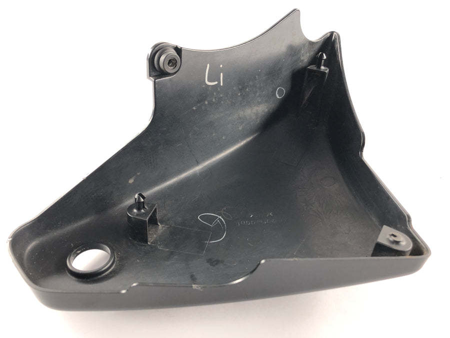 Kawasaki VN 900 Classic [2010] - Side cover left