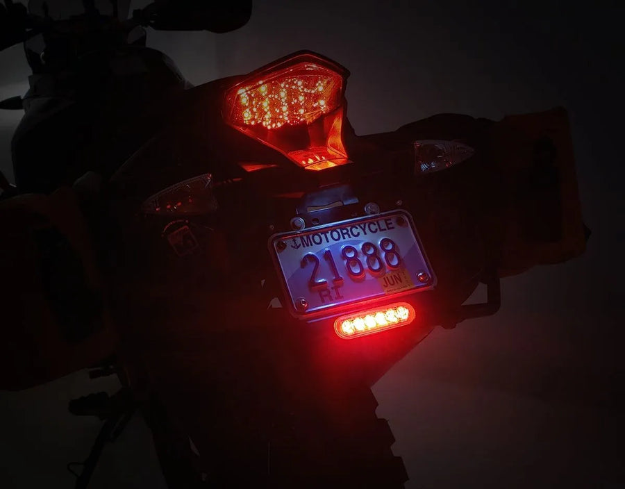 honda cb 500 [DENALI] – B6 LED brake light kit with license plate holder