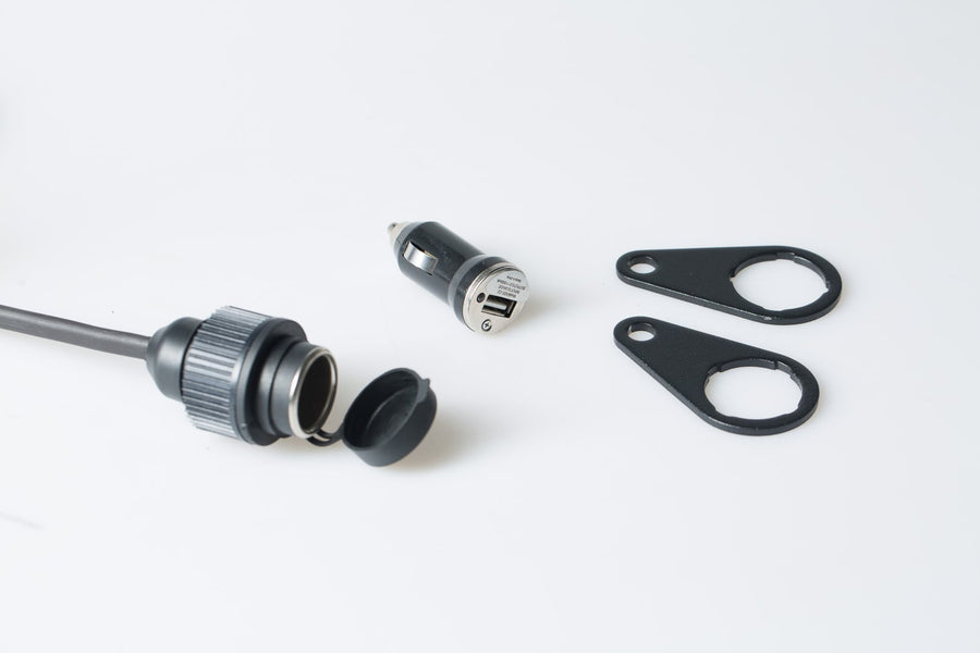 [SW-MOTECH] - Universal-Elektrik-Kit mit Zigarettenanzünder und USB-Buchse – Bild 1