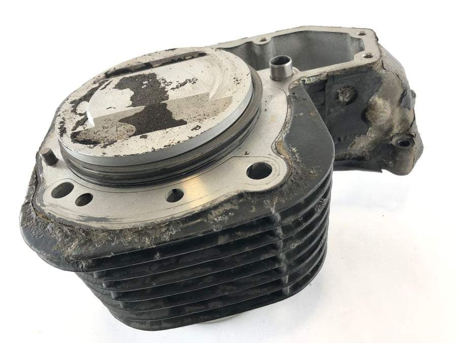 BMW R 1200 RT [2006] - Left cylinder with piston