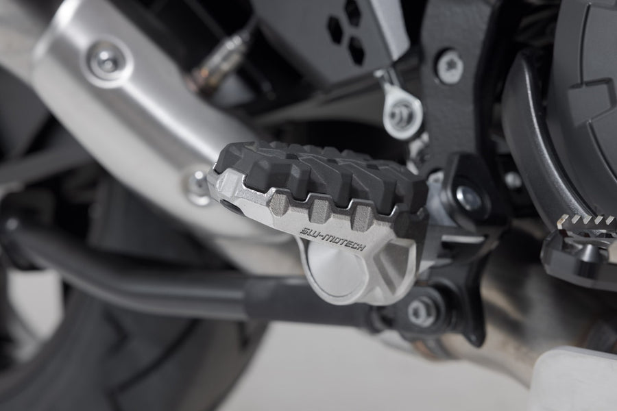 KTM 1390 Super Adventure S [2025-2026] - EVO footrest kit - picture 1
