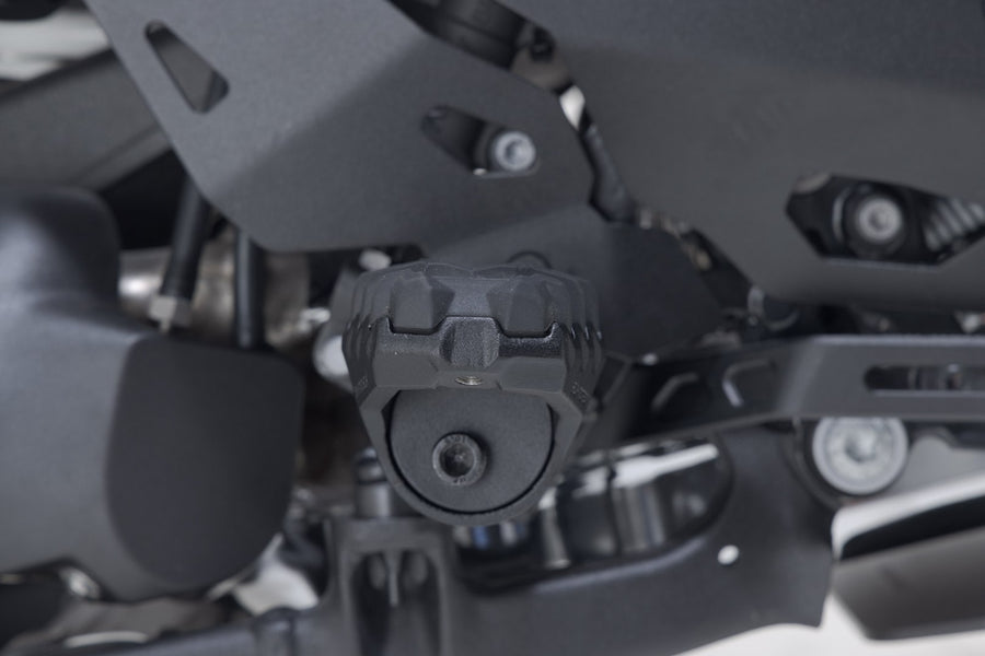 Moto Guzzi V 100 Mandello 1050 [2022-2024] - EVO Fußrasten-Kit – Bild 4