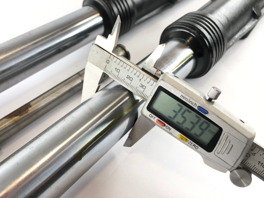 Honda CB 900 F SC01 [1981] - Fork Telescopic fork with axle