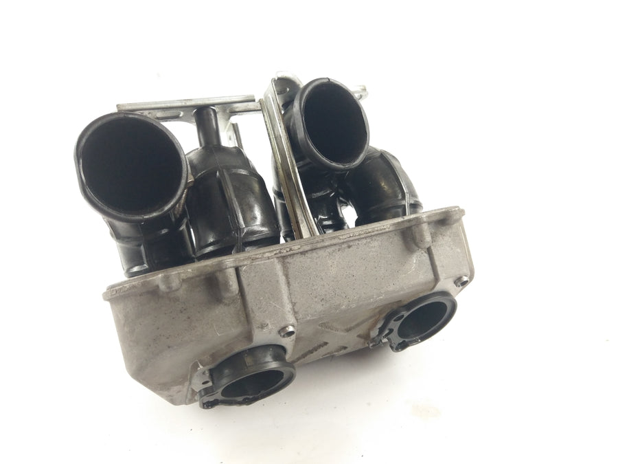 Honda ST 1100 SC26 Pan European [1990] - Intake manifold carburetor