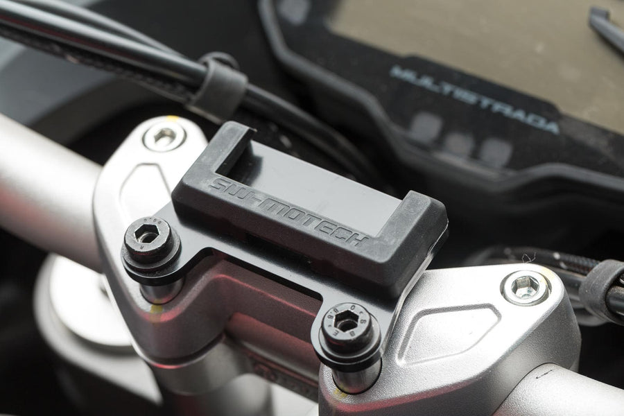 Ducati Multistrada 1260 S Grand Tour [2020] - navigation holder on the handlebars – picture 4