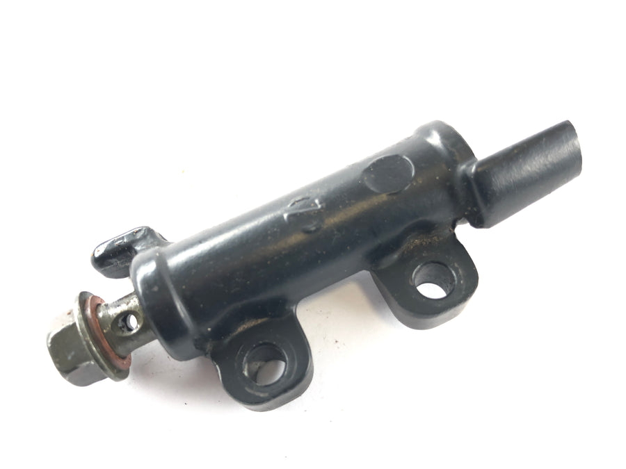 Yamaha V-Max 1200 2LT [1994] - Front brake line distributor