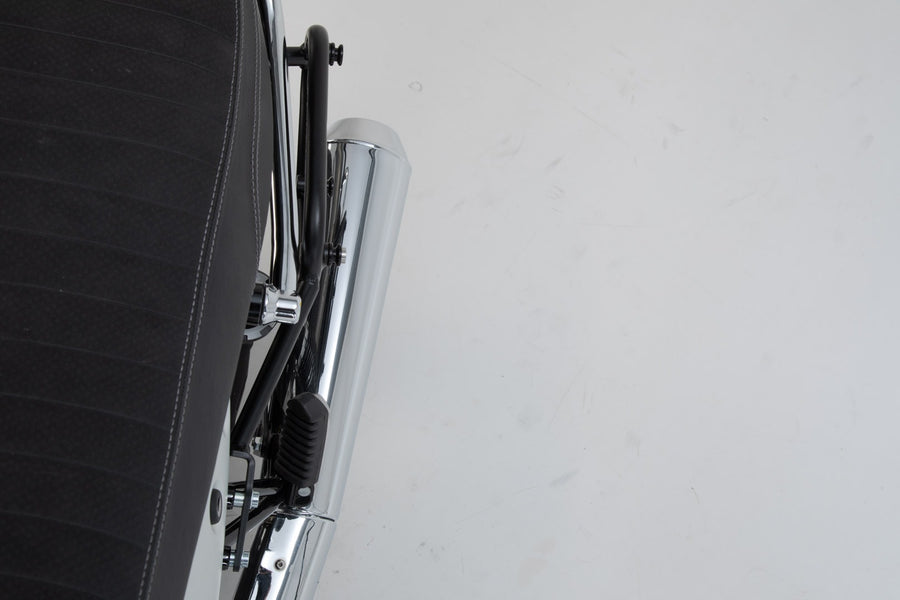 Moto Guzzi V7 III 750 Carbon [2019] - Legend Gear LC2 side bag system Black Edition – Image 5