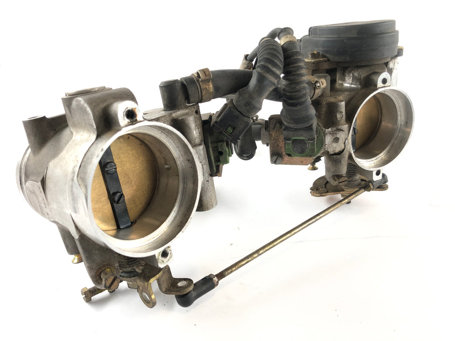 Ducati 888 Strada [1993] - Throttle body