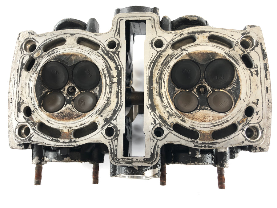 Yamaha V-max 1200 2EN [1997] - rear cylinder head