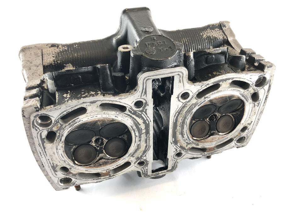 Yamaha V-max 1200 2EN [1997] - rear cylinder head