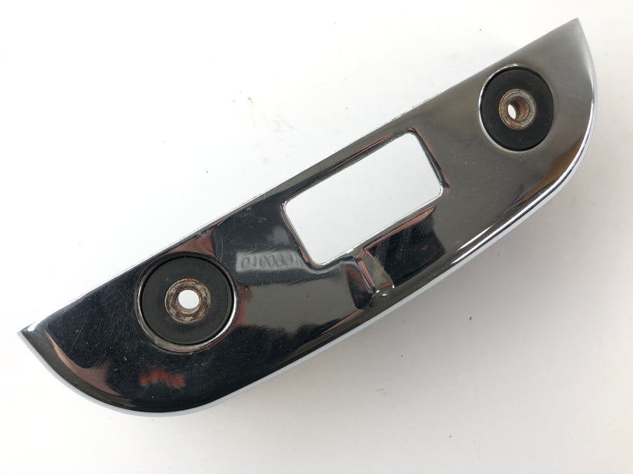 Suzuki LS 650 NP41B [1990] - Valve cover trim