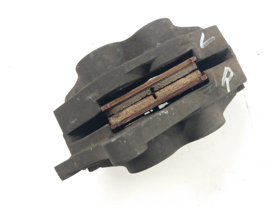 Suzuki GSXR 1100 GV73A [1992] - brake caliper front right