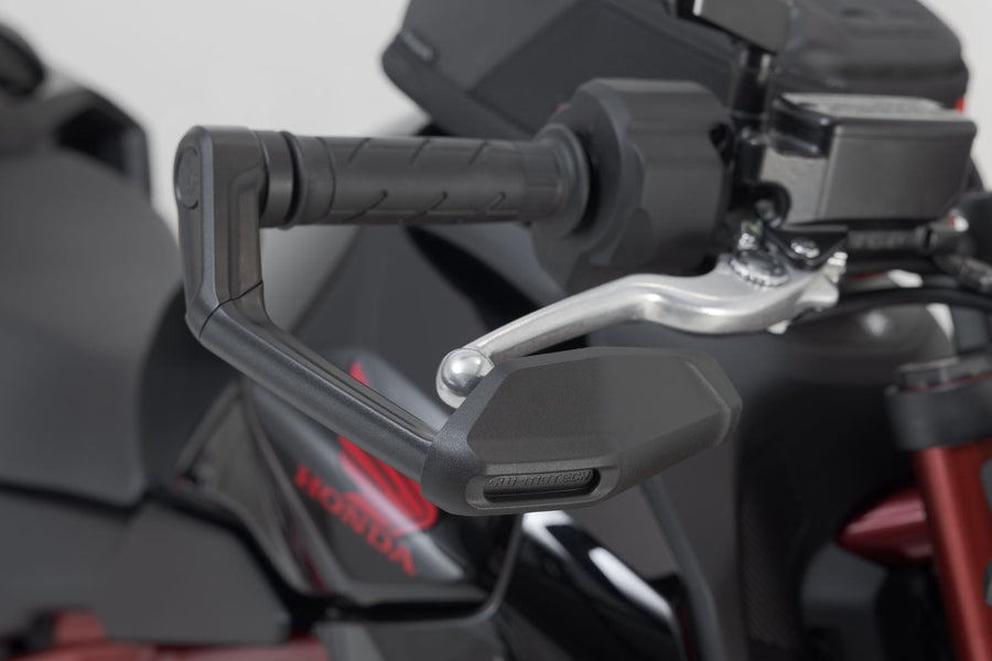 Honda CB 750 Hornet [2023-2024] - Hebelschützer mit Windabweiser – Bild 4