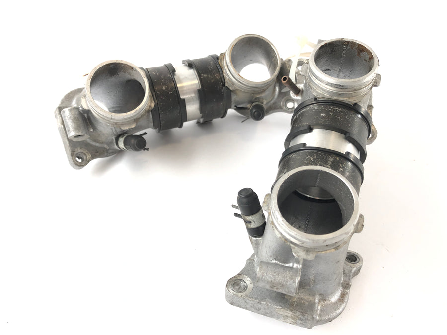 Yamaha V-max 1200 2EN [1997] - Intake manifold intake manifold
