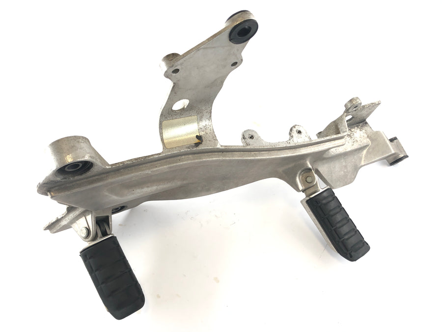 Honda ST 1100 SC26 Pan European [1990] - Footrest bracket left