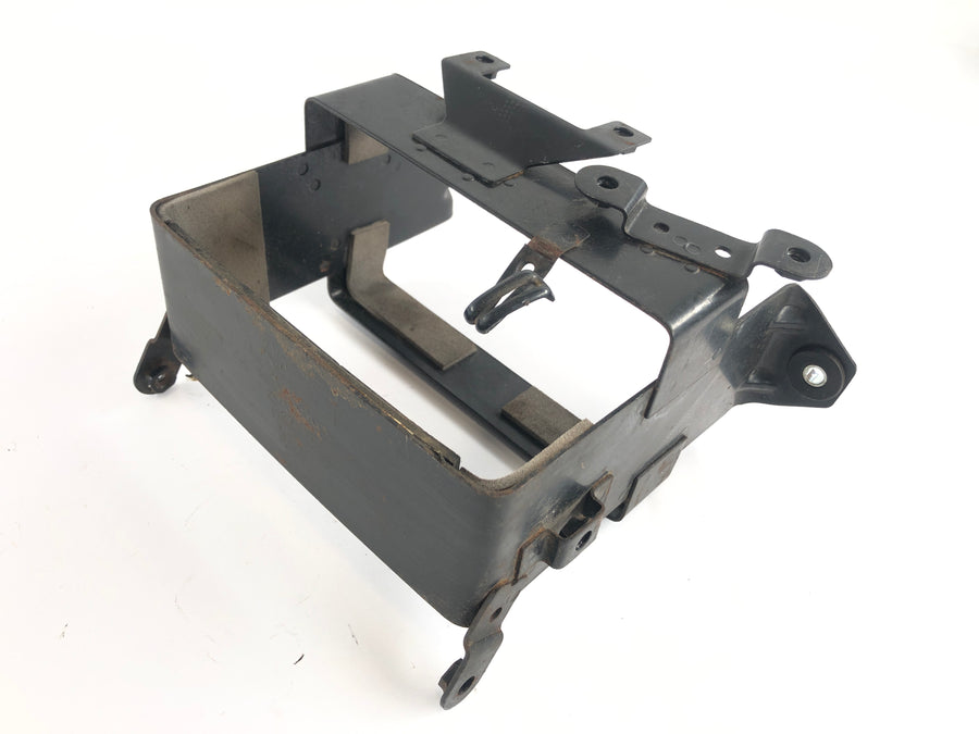Suzuki DR 800 S BIG [1991] - Battery box