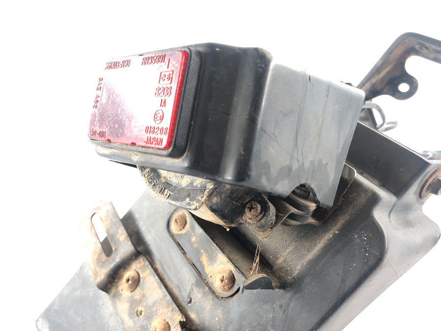 Suzuki DR 650 SP44B [1994] - License Plate Holder