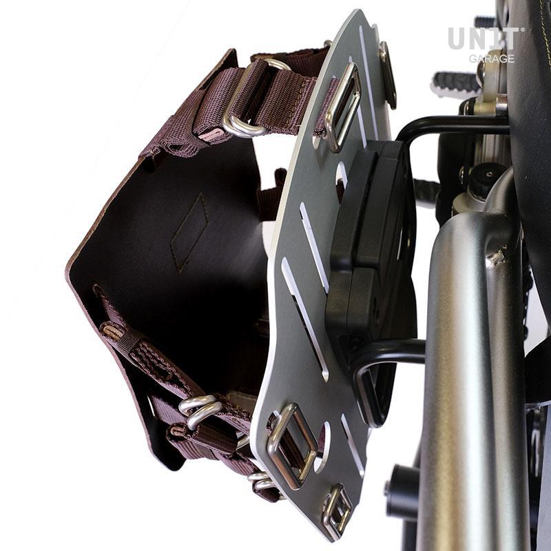 BMW R nineT 1200 Pure [2017-2023] - Aluminium-Taschenhalter mit verstellbarer Lederfront, Schnellkupplung und Rahmen