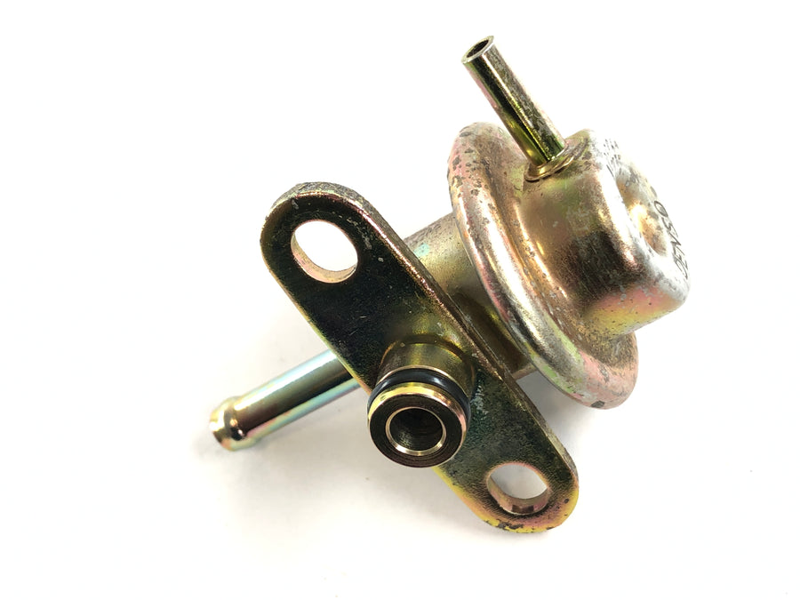Can Am Spyder SM5 [2009] - Fuel pressure regulator