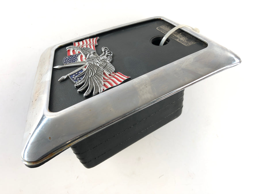 Honda GL 1500 Goldwing SC22 [1988] - storage compartment right