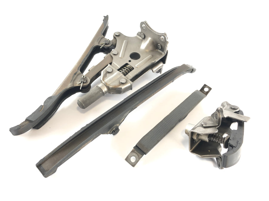 Honda CBR 1000F SC24 [1992] - tensioning rail and slide rail control chain