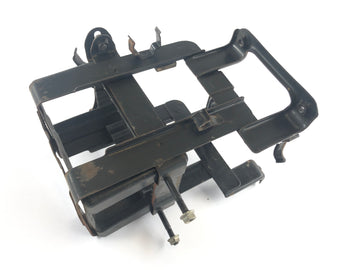 Honda CB 900 F SC01 [1981] - Battery box cover