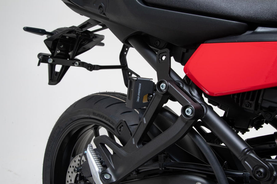 Yamaha Tracer 9 [2021-2022] - Brake fluid reservoir protection - picture 2