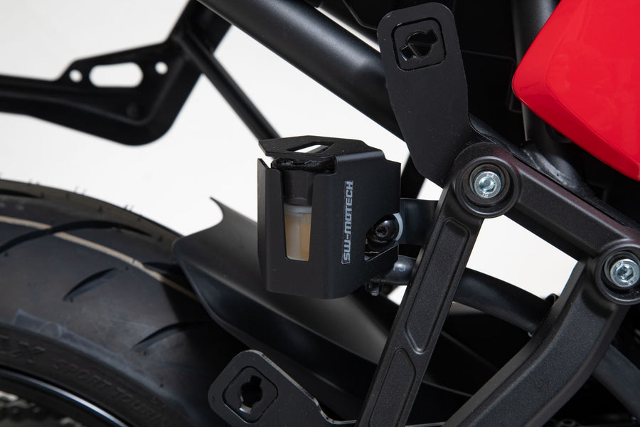 Yamaha Tracer 9 [2021-2022] - Brake fluid reservoir protection - picture 4