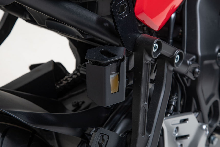 Yamaha Tracer 9 [2021-2022] - Brake fluid reservoir protection - picture 5
