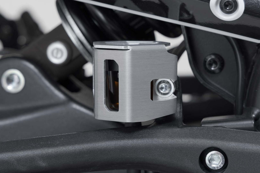Moto Morini X-Cape 650 [2021-2024] - Brake fluid reservoir protection - Image 6