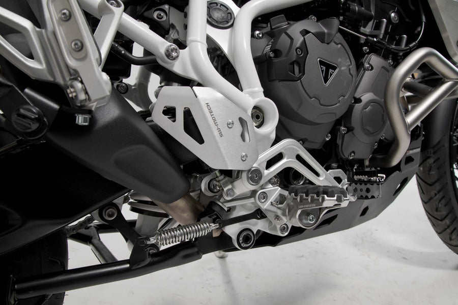 Triumph Tiger 900 GT [2020-2022] - Brake fluid reservoir protection - Image 3