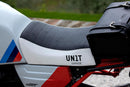 BMW R nineT 1200 Scrambler [2016-2023] - Vordere Sitzbank Kit aus Sky Weiß/Schwarz