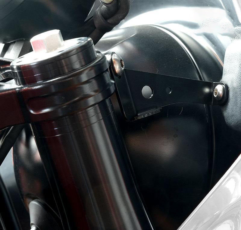 BMW R nineT 1200 Scrambler [2016-2023] - Montagehalterungen für Fenouil Windschutzscheibe mit Gabel cod.2904