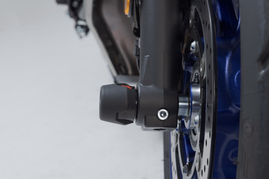Suzuki GSX-S 1000 GT [2024] - Crash pad kit for front axle - picture 6