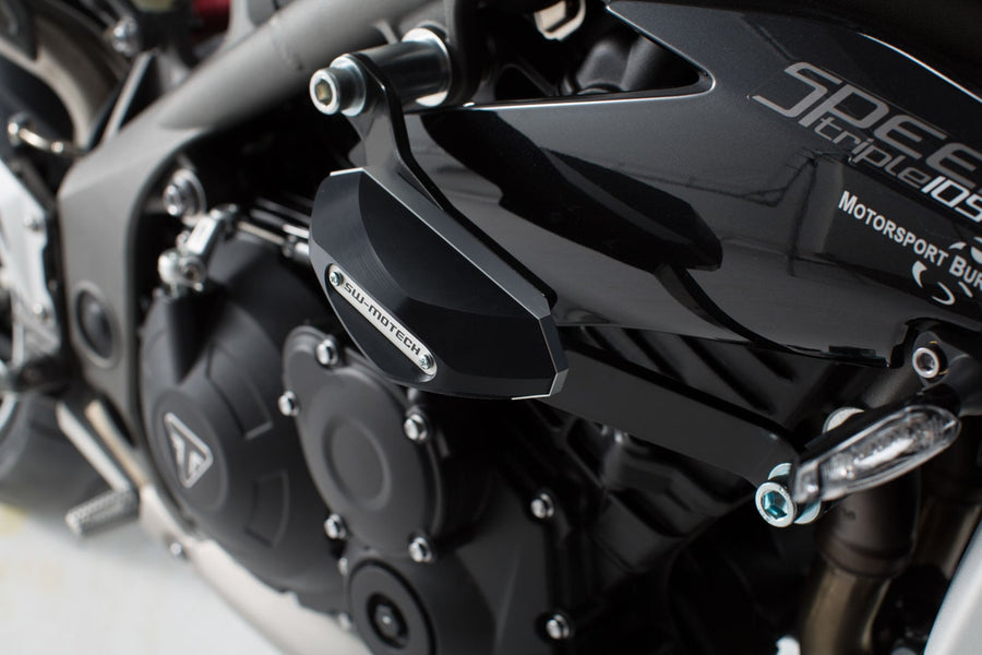 Triumph Speed Triple 1050 [2015-2016] - Crash pad kit - picture 3