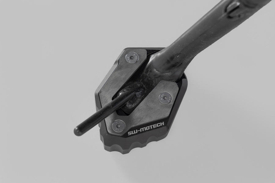 Yamaha Tracer 9 [2021-2022] - side stand foot extension black/silver, version MT-09/XSR900 - picture 3