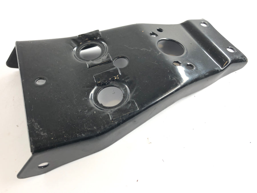 Suzuki DR 600 SN41A [1986] - Engine mount