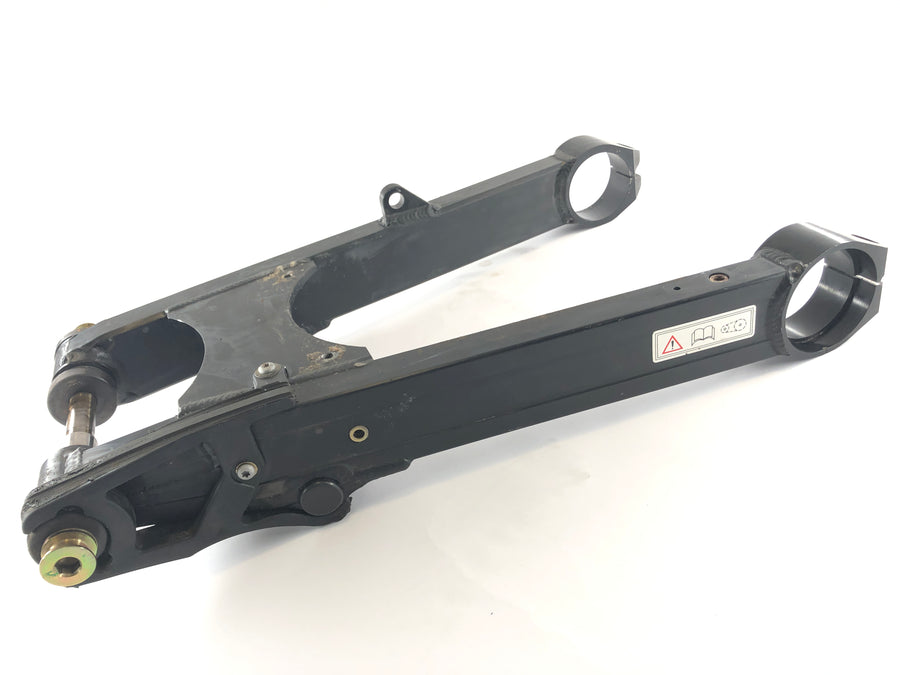 Triumph Tiger 900 T400 [1998] - Swingarm Rear swingarm