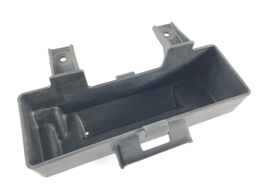 Kawasaki Zephyr 750 ZR750C [1991] - tool compartment