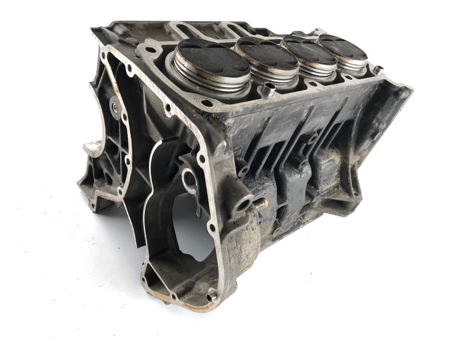 BMW K 1200 RS [2001] - Cylinder with piston engine housing