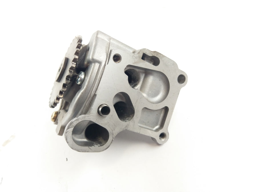 Triumph Daytona 955i T595 [1998] - Oil pump
