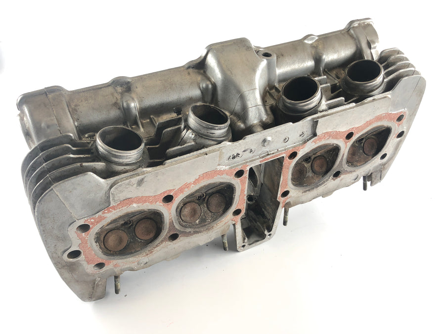 Honda CB 900 F SC01 [1981] - Cylinder head