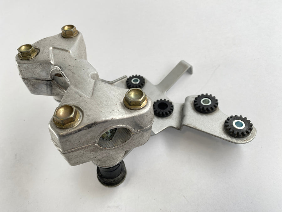 Husqvarna TE 610 E Dual H7 [1998] - Handlebar mount riser cockpit holder