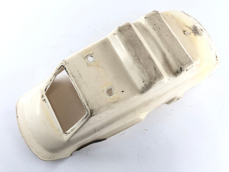 Suzuki DR 600 SN41A [1986] - Rear fender