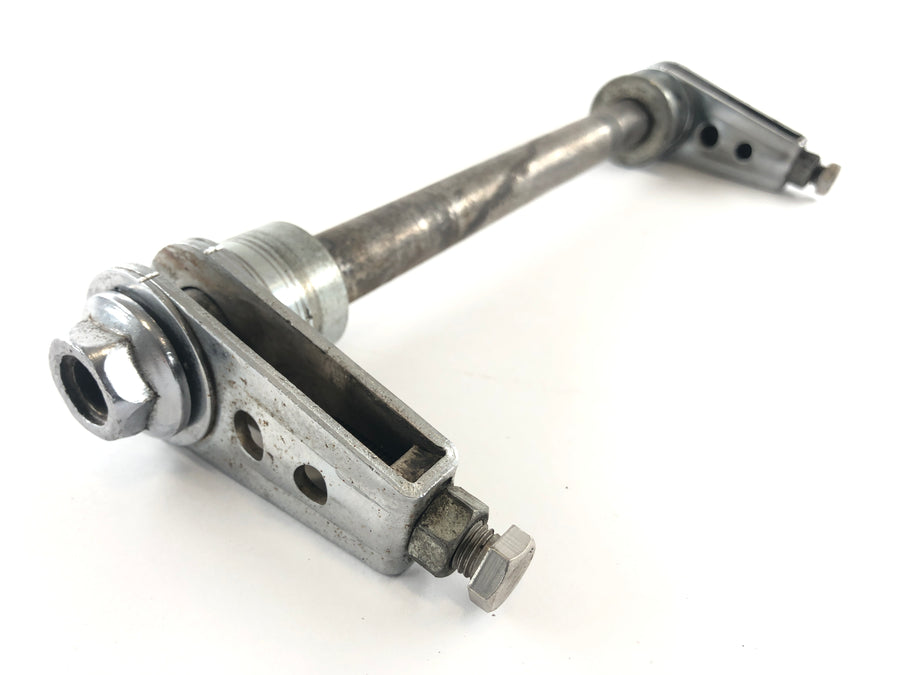 Honda CB 900 F SC01 [1981] - Rear axle with chain tensioner