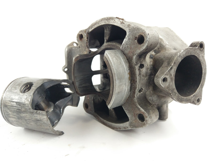 CZ 250 [1970] - Cylinder with piston
