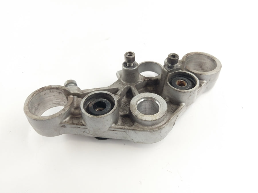 Moto Guzzi Breva 750 IE [2004] - fork bridge at the top