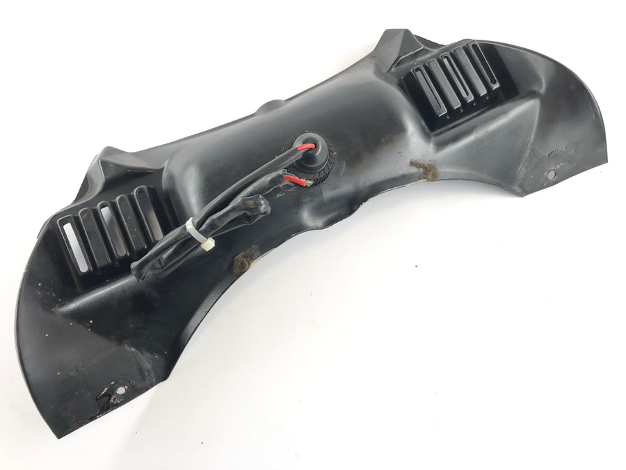 Kawasaki Zephyr 750 ZR750C [1991] - Inner panel with socket