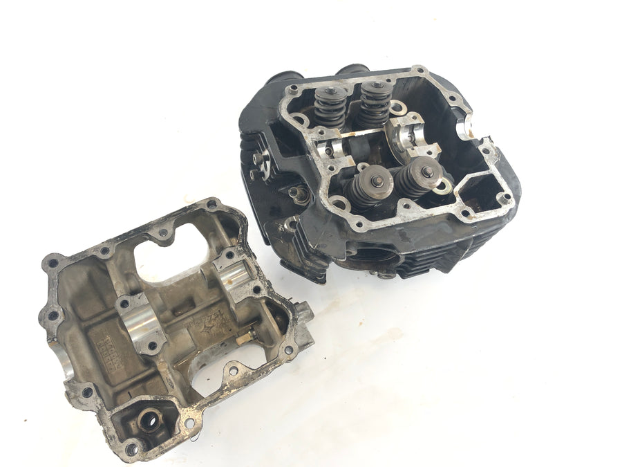 Suzuki DR 800 S BIG [1991] - Cylinder head